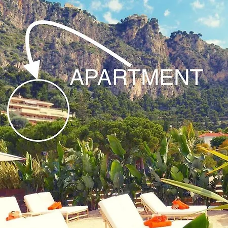Daire Luxury Flat, Large Sea View Terrace, Location *