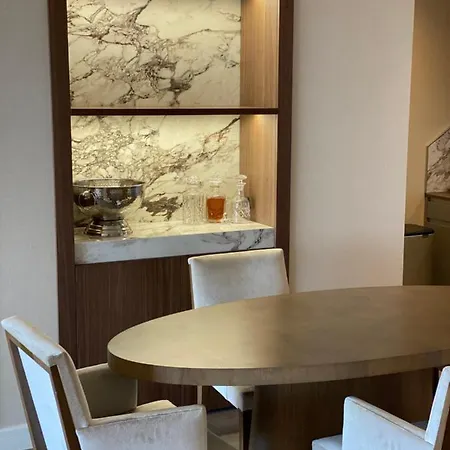 Luxury Flat, Large Sea View Terrace, Location